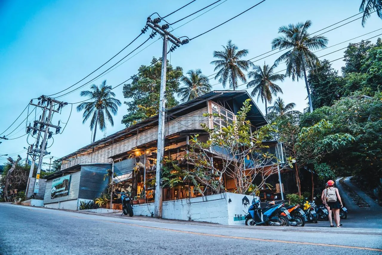 Warehouse Hostel Koh Tao